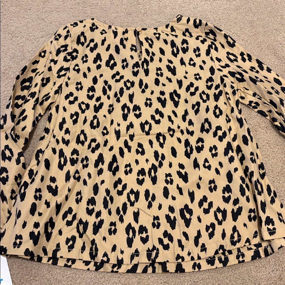 Carter's leopard Print top - Picture 6 of 7